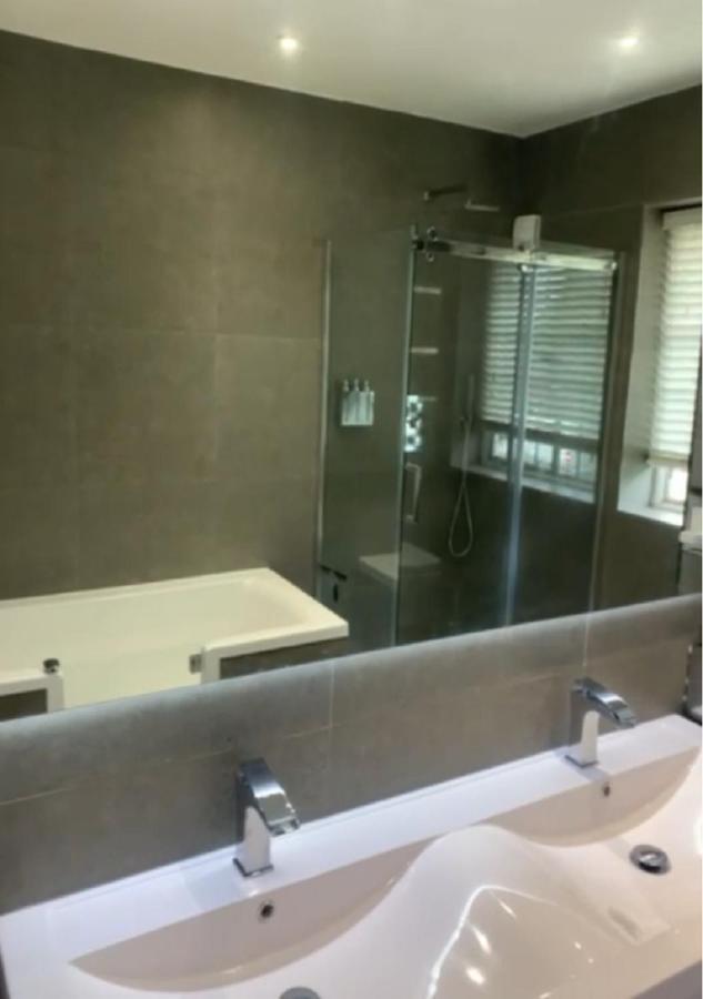 Wandsworth, South London Deluxe King Room 4 Exterior foto