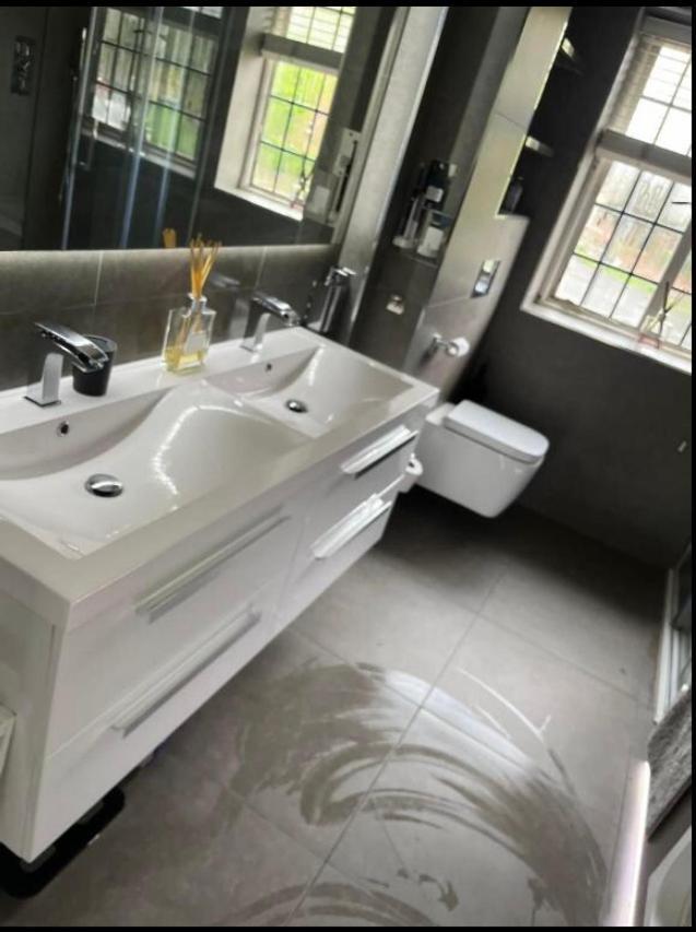 Wandsworth, South London Deluxe King Room 4 Exterior foto